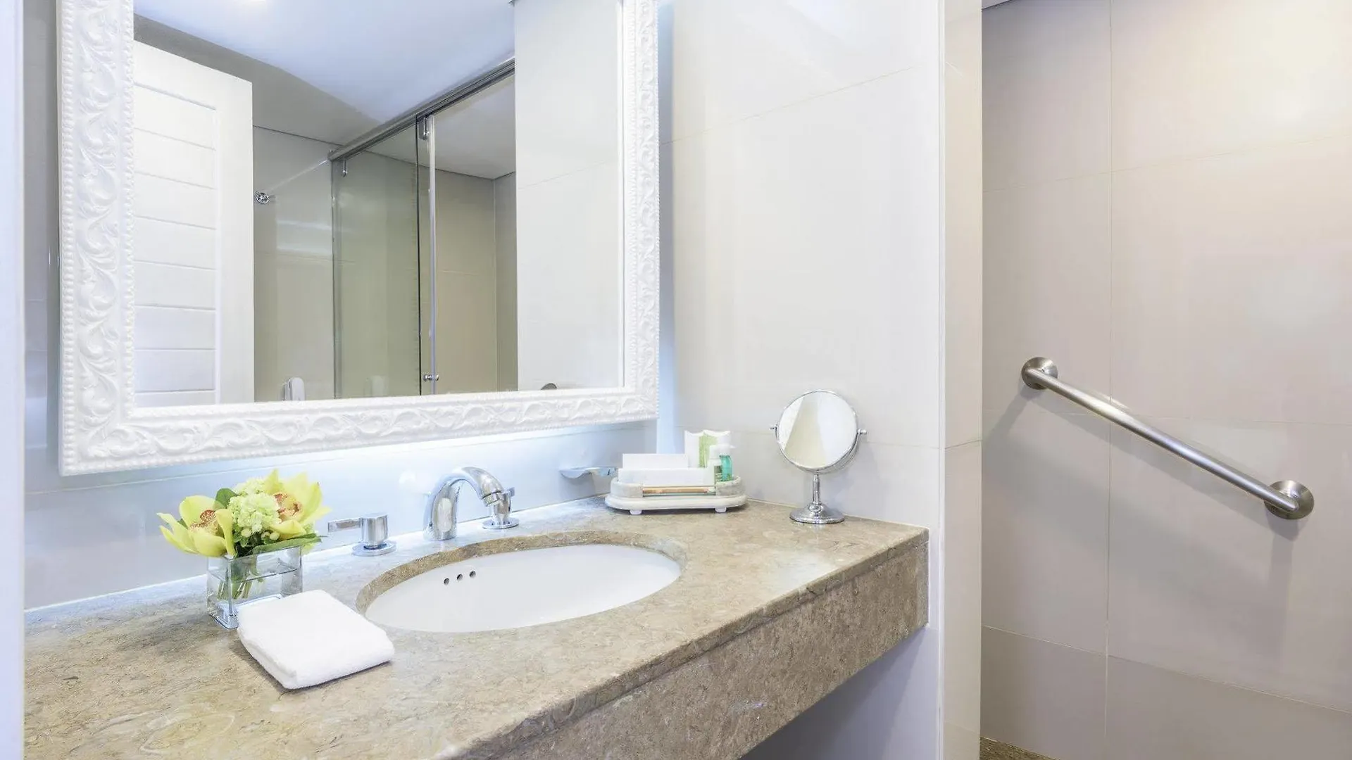Ghl Hotel Hamilton ボゴタ 4*,